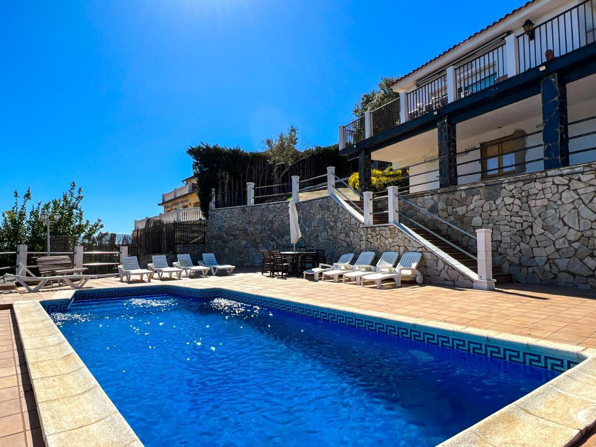 Villa Vivalidays Casa Ricardo Sant Cebrià de Vallalta Exterior foto