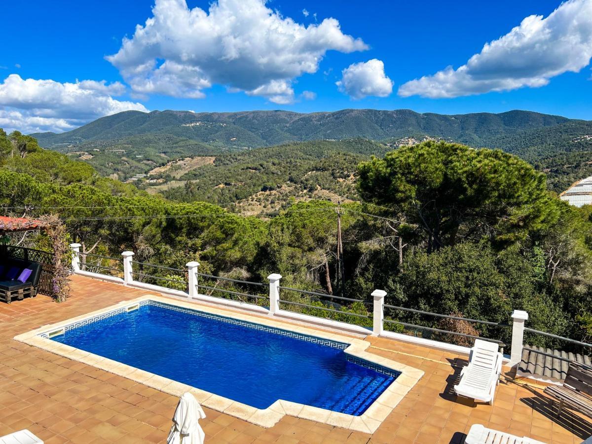 Villa Vivalidays Casa Ricardo Sant Cebrià de Vallalta Exterior foto